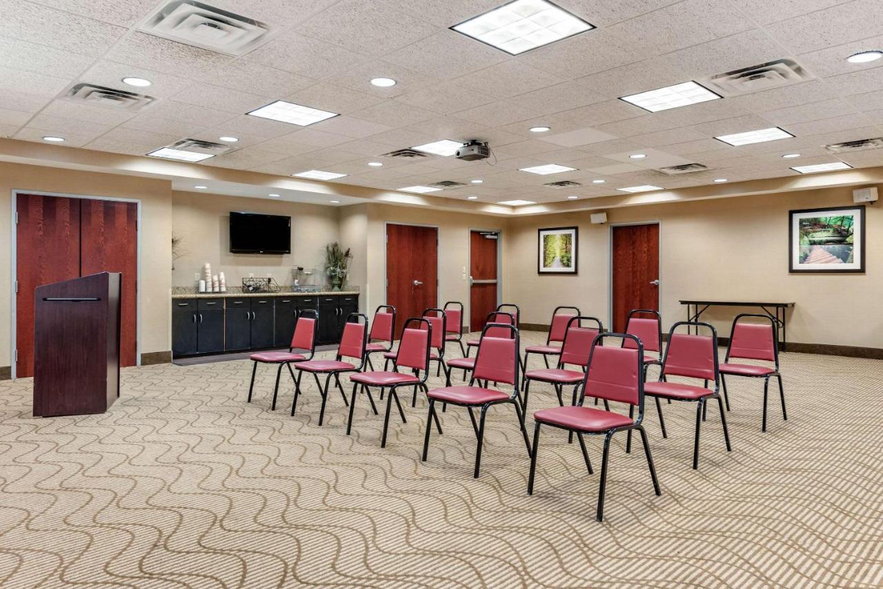 Comfort Suites South Elkhart Eksteriør bilde