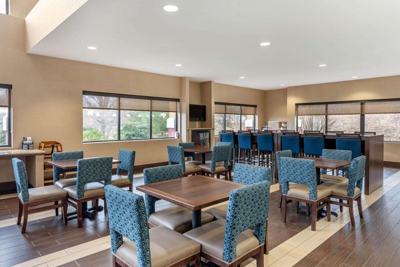 Comfort Suites South Elkhart Eksteriør bilde